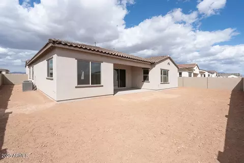 Exterior - 829 W Golden Ore Pass, Apache Junction, AZ 85120 photo 3 of 3