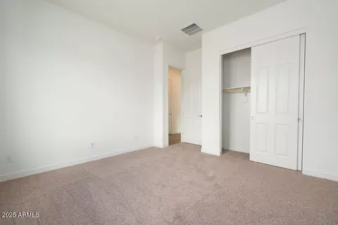 Bedroom - 829 W Golden Ore Pass, Apache Junction, AZ 85120 photo 5 of 7