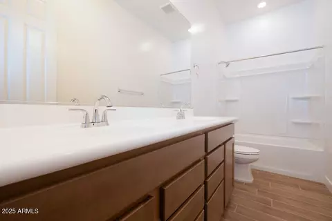 Bath - 829 W Golden Ore Pass, Apache Junction, AZ 85120 photo 3 of 4