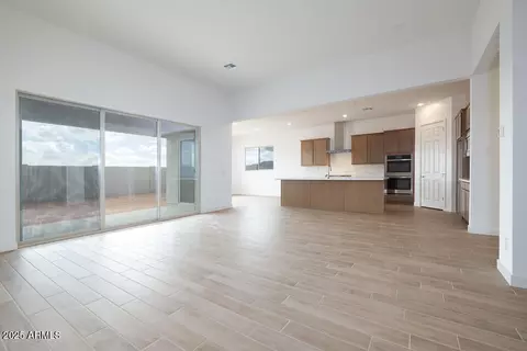 Living - 829 W Golden Ore Pass, Apache Junction, AZ 85120 photo 1 of 7