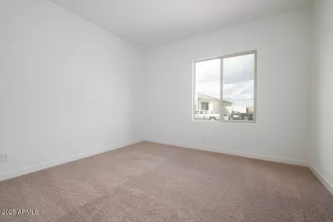 Bedroom - 829 W Golden Ore Pass, Apache Junction, AZ 85120 photo 4 of 7