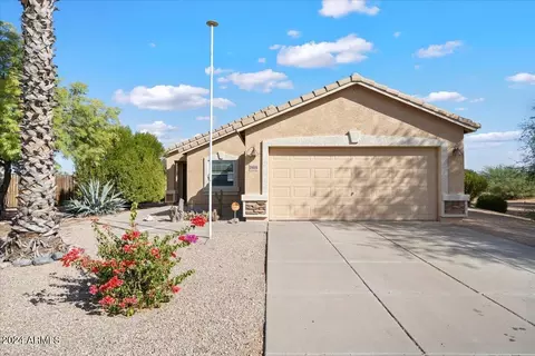 28691 N Opal Ct, San Tan Valley, AZ 85143