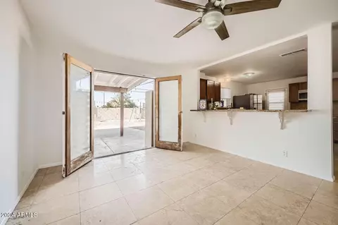 3402 E Carol Cir, Phoenix, AZ 85028 photo 14