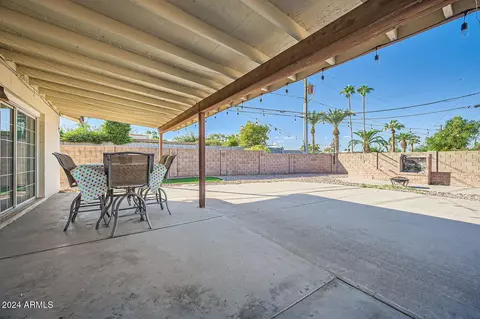3402 E Carol Cir, Phoenix, AZ 85028 photo 25
