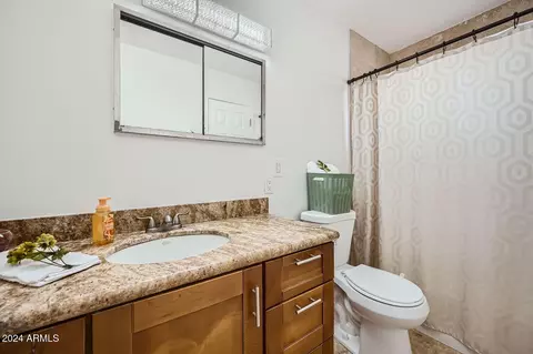 3402 E Carol Cir, Phoenix, AZ 85028 photo 17