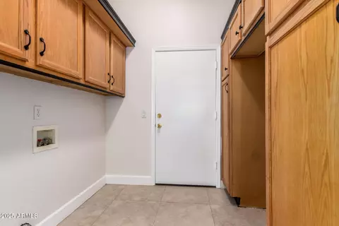 568 N Falcon Dr, Gilbert, AZ 85234 photo 28