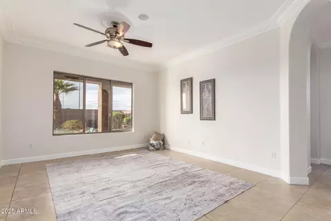 568 N Falcon Dr, Gilbert, AZ 85234 photo 12