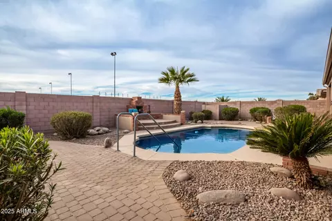 568 N Falcon Dr, Gilbert, AZ 85234 photo 39
