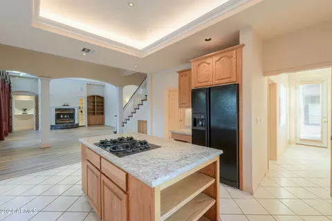 Kitchen - 3804 E Ivy Cir, Mesa, AZ 85205 photo 4 of 5