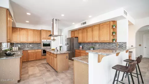 Kitchen - 14024 S 12th Pl, Phoenix, AZ 85048 photo 1 of 5