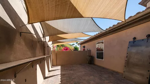 Exterior - 14024 S 12th Pl, Phoenix, AZ 85048 photo 9 of 11