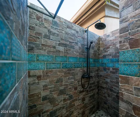 Bath - 14024 S 12th Pl, Phoenix, AZ 85048 photo 9 of 9