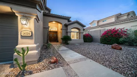 Exterior - 14024 S 12th Pl, Phoenix, AZ 85048 photo 11 of 11