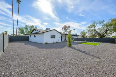 2084 Ellis Dr, Tempe, AZ 85282 photo 32
