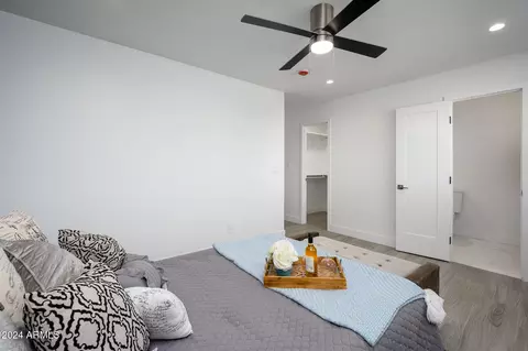 2084 Ellis Dr, Tempe, AZ 85282 photo 25