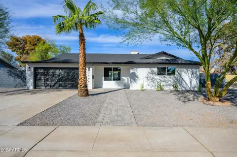 2084 Ellis Dr, Tempe, AZ 85282