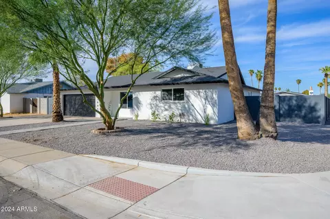 2084 Ellis Dr, Tempe, AZ 85282 photo 5