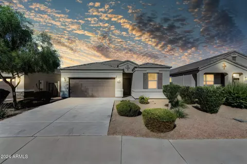 37682 W Amalfi Ave, Maricopa, AZ 85138