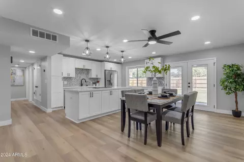 954 E 7th St, Mesa, AZ 85203 photo 2