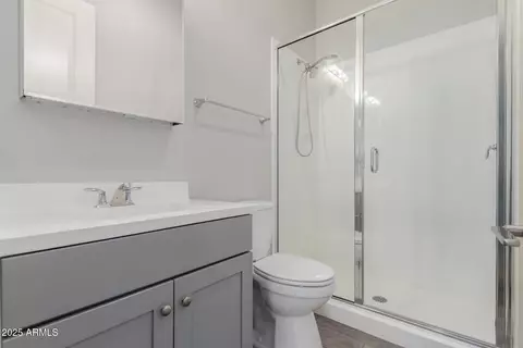 Bath - 3902 E Alameda Ln, Gilbert, AZ 85298 photo 2 of 3