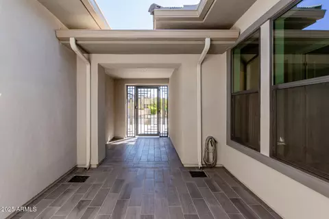 Entry Way - 3902 E Alameda Ln, Gilbert, AZ 85298 photo 1 of 4