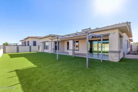 Exterior - 3902 E Alameda Ln, Gilbert, AZ 85298 photo 11 of 14