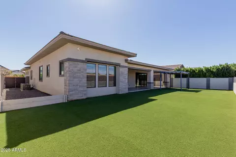 Exterior - 3902 E Alameda Ln, Gilbert, AZ 85298 photo 8 of 14