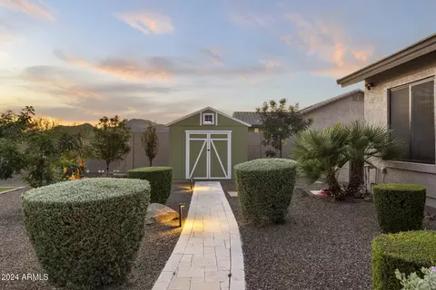 Exterior - 21 W Cloud Rd, Phoenix, AZ 85086 photo 10 of 26
