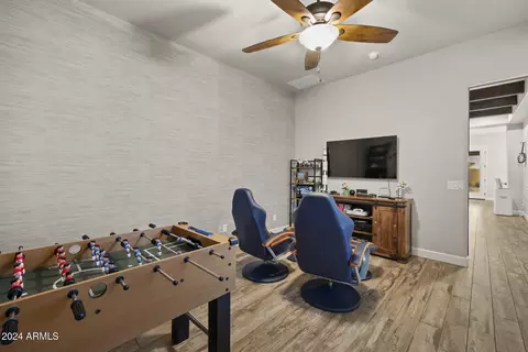 Entry Way - 21 W Cloud Rd, Phoenix, AZ 85086 photo 2 of 14
