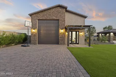 Exterior - 21 W Cloud Rd, Phoenix, AZ 85086 photo 23 of 26