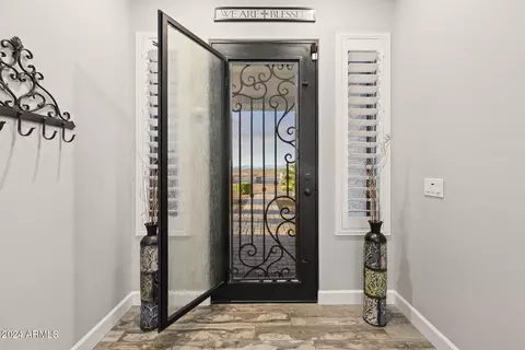 Entry Way - 21 W Cloud Rd, Phoenix, AZ 85086 photo 6 of 14