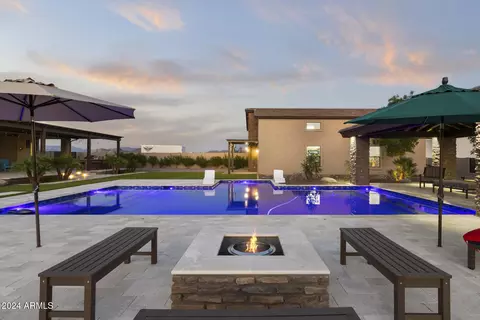 Exterior - 21 W Cloud Rd, Phoenix, AZ 85086 photo 20 of 26