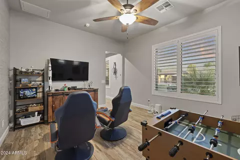 Entry Way - 21 W Cloud Rd, Phoenix, AZ 85086 photo 3 of 14