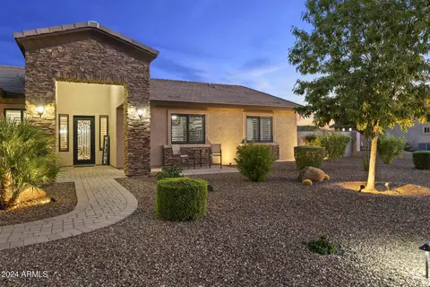 Exterior - 21 W Cloud Rd, Phoenix, AZ 85086 photo 5 of 26