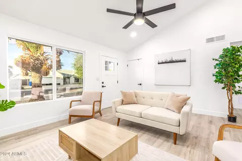 1013 E Oraibi Dr, Phoenix, AZ 85024 photo 6
