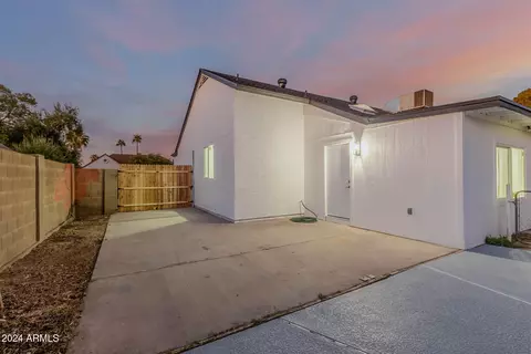 1013 E Oraibi Dr, Phoenix, AZ 85024 photo 26