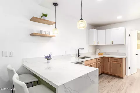 1013 E Oraibi Dr, Phoenix, AZ 85024 photo 8