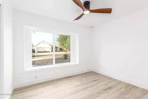 1013 E Oraibi Dr, Phoenix, AZ 85024 photo 16