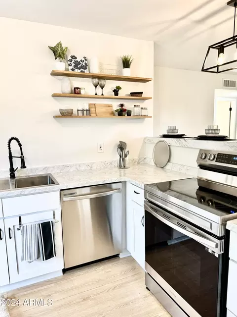 1916 E Inverness Ave, Mesa, AZ 85204
