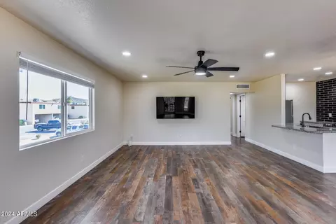 724 E Joan D Arc Ave, Phoenix, AZ 85022 photo 13