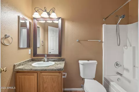 4046 E Pinto Ln, Phoenix, AZ 85050 photo 26