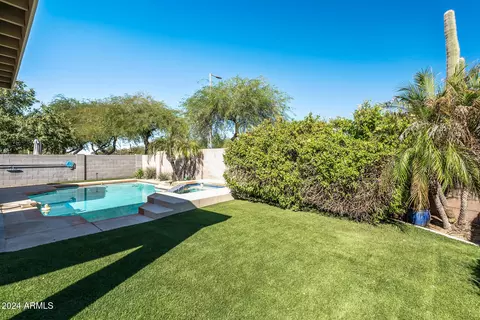 4046 E Pinto Ln, Phoenix, AZ 85050 photo 36
