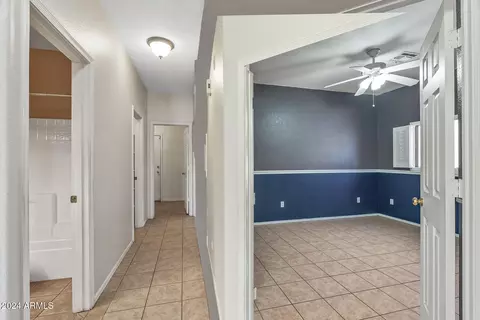 4046 E Pinto Ln, Phoenix, AZ 85050 photo 25
