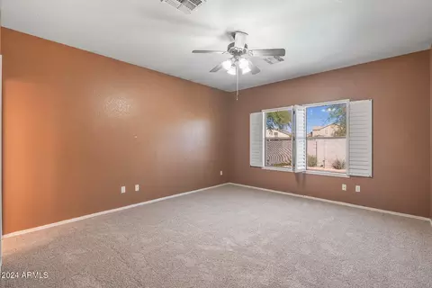 4046 E Pinto Ln, Phoenix, AZ 85050 photo 17