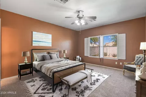 4046 E Pinto Ln, Phoenix, AZ 85050 photo 18