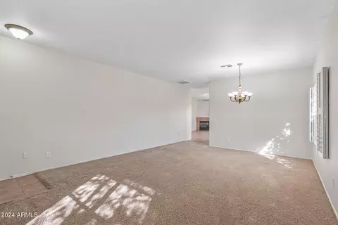 4046 E Pinto Ln, Phoenix, AZ 85050 photo 6