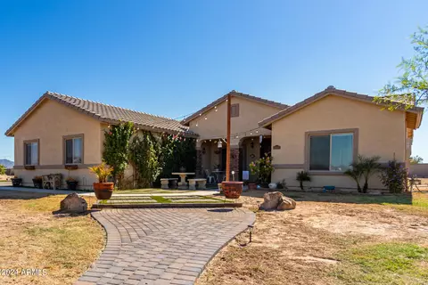 12825 S 209th Ln, Buckeye, AZ 85326