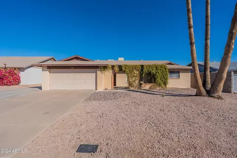808 W Bell De Mar Dr, Tempe, AZ 85283
