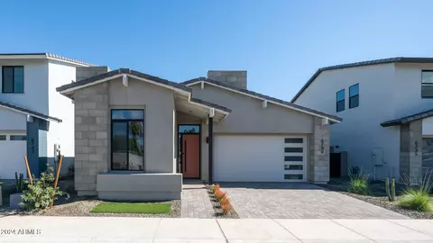 6739 N 9th Dr, Phoenix, AZ 85013 photo 2