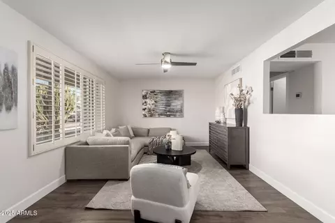 1315 E Gemini Dr, Tempe, AZ 85283 photo 2